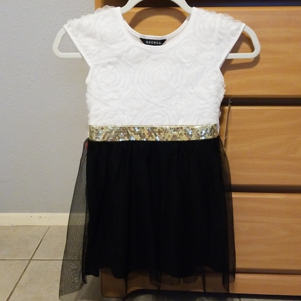 BNWT Girls B&W dress